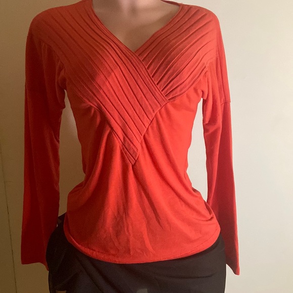 Women’s Cross Front Long Sleeve Top Size Medium - Picture 1 of 7